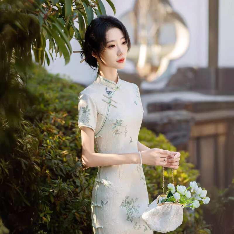 청년 스타일 자카드 슬림핏 소녀 신상 데일리 반팔 치파오 원피스, 중국 패션 개선, 2024 여름