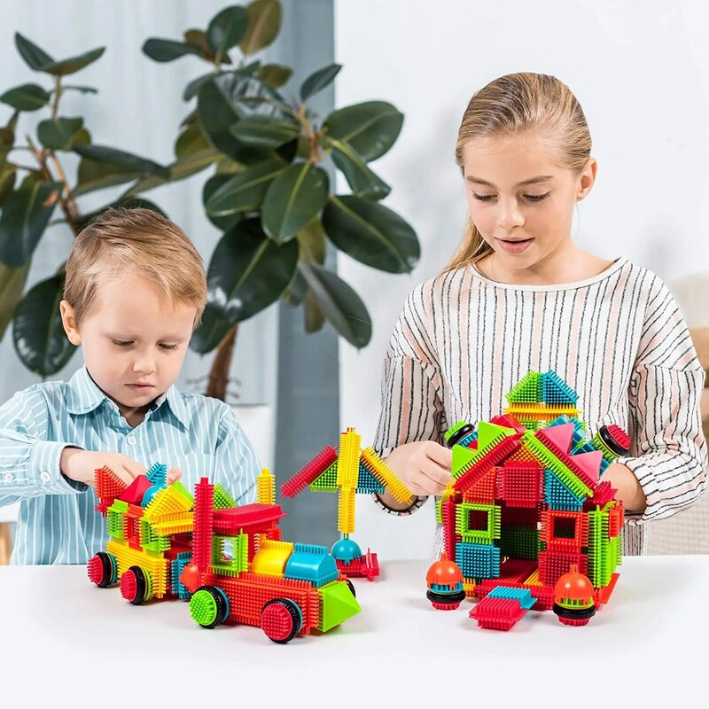 106 szt. Diy klocki budowlany zestaw klocków książąt zamek modelujący interaktywne gry montażowe rodzic-dziecko prezent dla dziewczynek