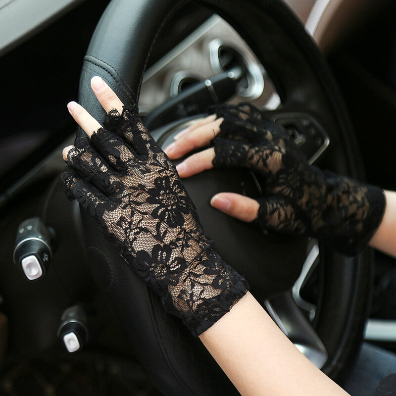 Women Sexy Lace Half Fingure Gloves Driver Accessories Sun Protection Anti-uv Mittens Black White Sunscreen Short  Fingerless