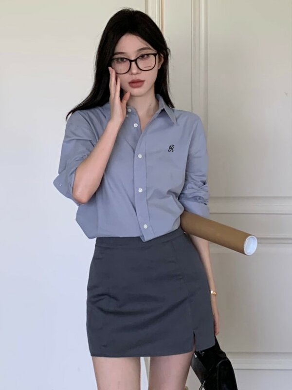 Conjunto de saia curta e camisa bordada monocromática de 2 peças para mulheres, terno elegante para senhora do escritório, fino, casual, primavera, outono, novo