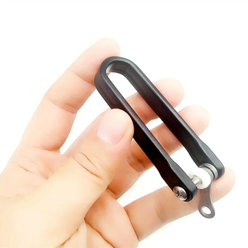 LLavero de aleación de aluminio con clip en forma de U, porta llaves, funda protectora, llavero