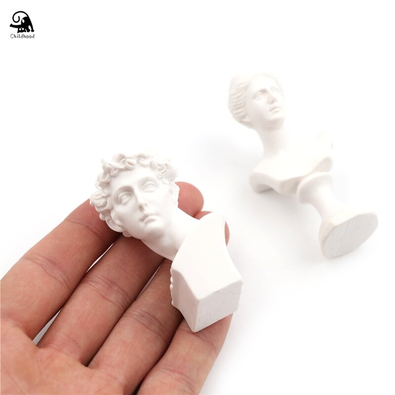 Estátua em miniatura de resina branca para crianças, escultura Venus David Bust, brinquedos para crianças, simulação de mobília de Dollhouse 1/12