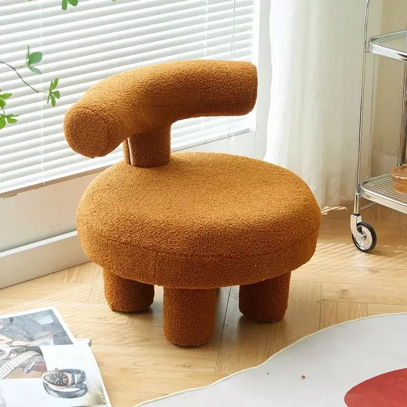 Sofá perezoso de lana de cordero nórdica, taburete individual pequeño para sala de estar, taburetes bajos de lujo, muebles minimalistas, sillas Ins