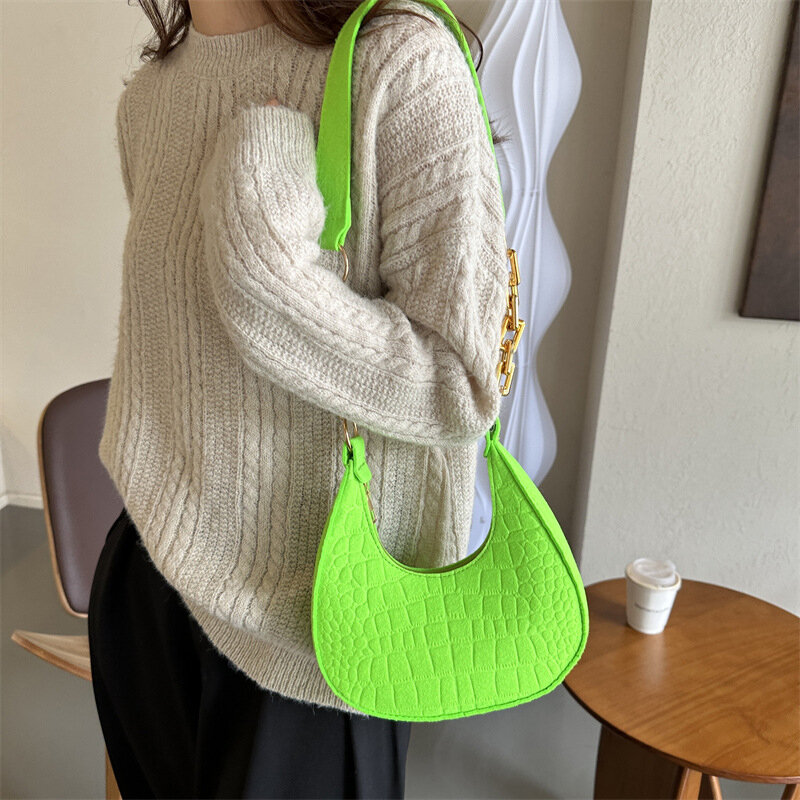 Fashionable Women's Shoulder Bag With Small Handle Luxurious Solid Color Single Shoulder Bag Under The Armpit