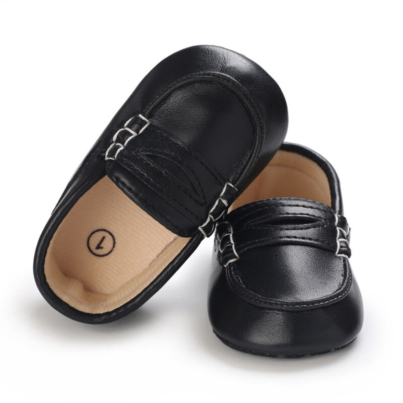 Małe niemowlęta chłopcy dziewczynki mokasyny miękkie wsuwane buty do łóżeczka antypoślizgowe skórzane buty Prewalker dla niemowląt skórzane buty