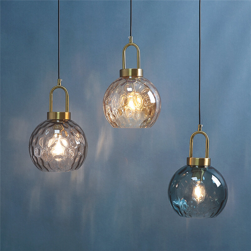 Plafonnier LED suspendu en forme de boule de verre, design moderne, luminaire décoratif d'intérieur, idéal pour une chambre à coucher, une salle à manger, une cuisine ou un chevet