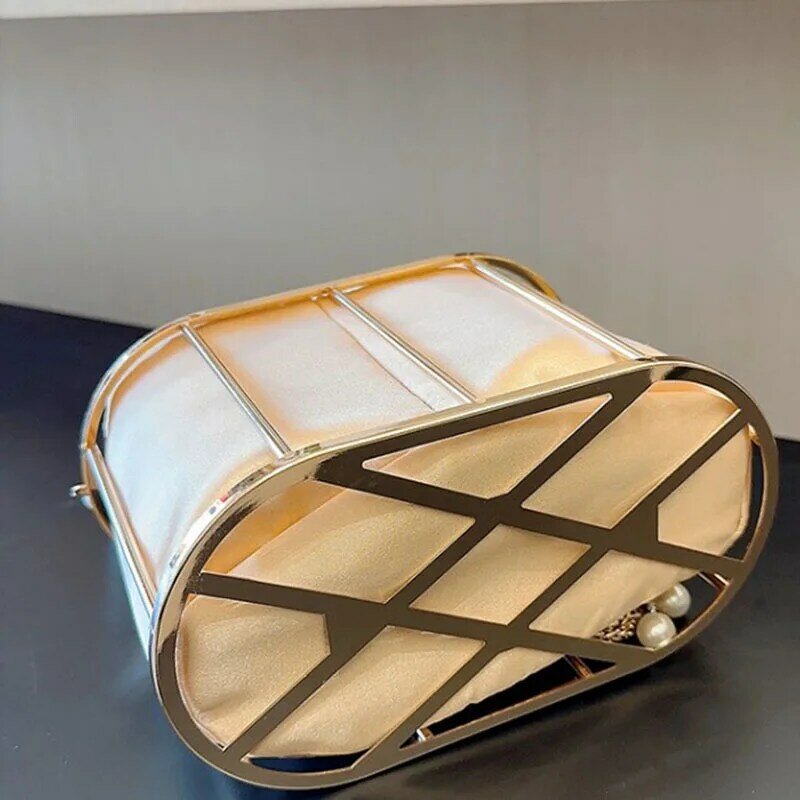 Perłowy kosz wydrążony wiadro torba wieczorowa kobiet 2024 luksusowy projektant ręcznie robiony metaliczny damska kopertówka torba na ramię Crossbody