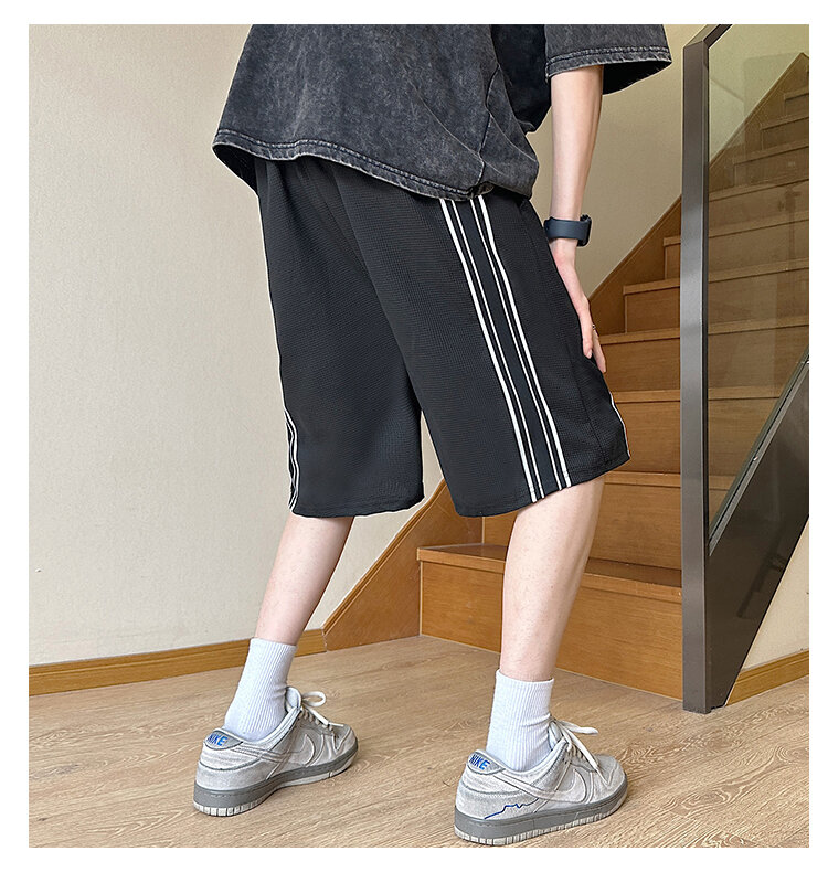Мужские шорты в полоску сбоку, повседневные свободные короткие штаны в Корейском стиле, модель Y2k, 2024