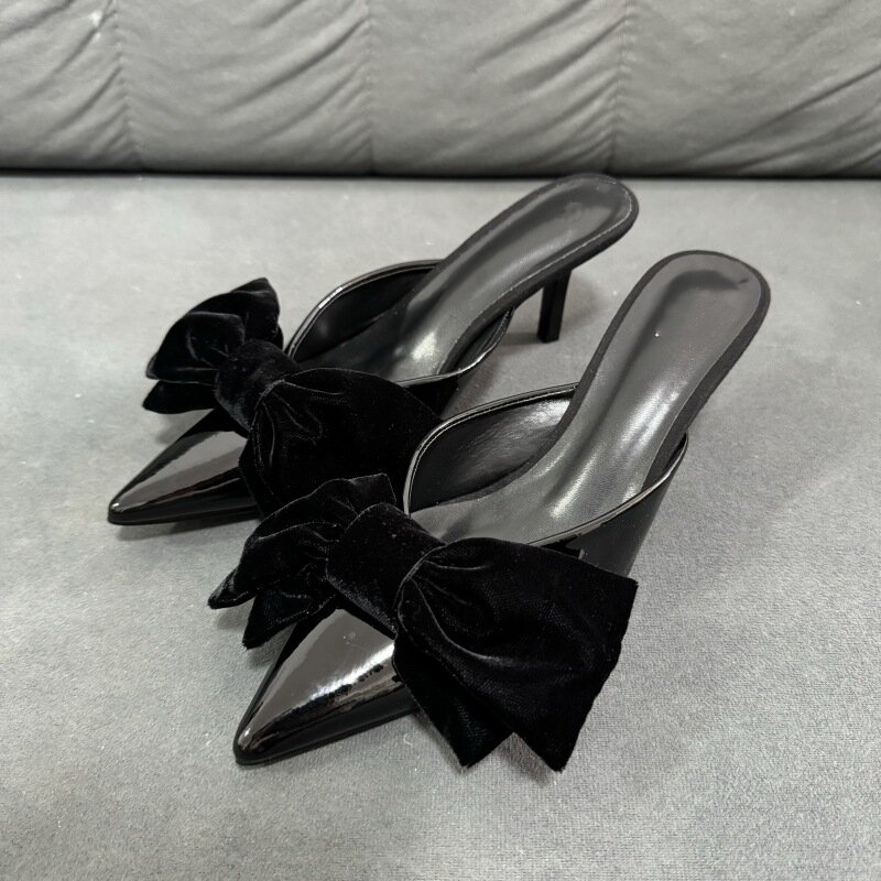 Босоножки женские с острым носком, полутапочки на тонком каблуке, универсальные сандалии с черным бантом и украшением