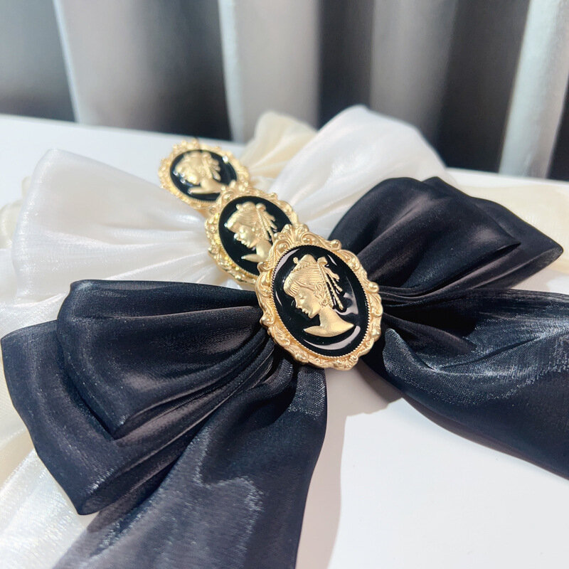 Vintage المرأة ربطة القوس Tie اليدوية والمجوهرات هدية الباروك الجمال رئيس المحكمة نمط لوليتا الدعاوى قميص الاكسسوارات طوق الزهور دبابيس