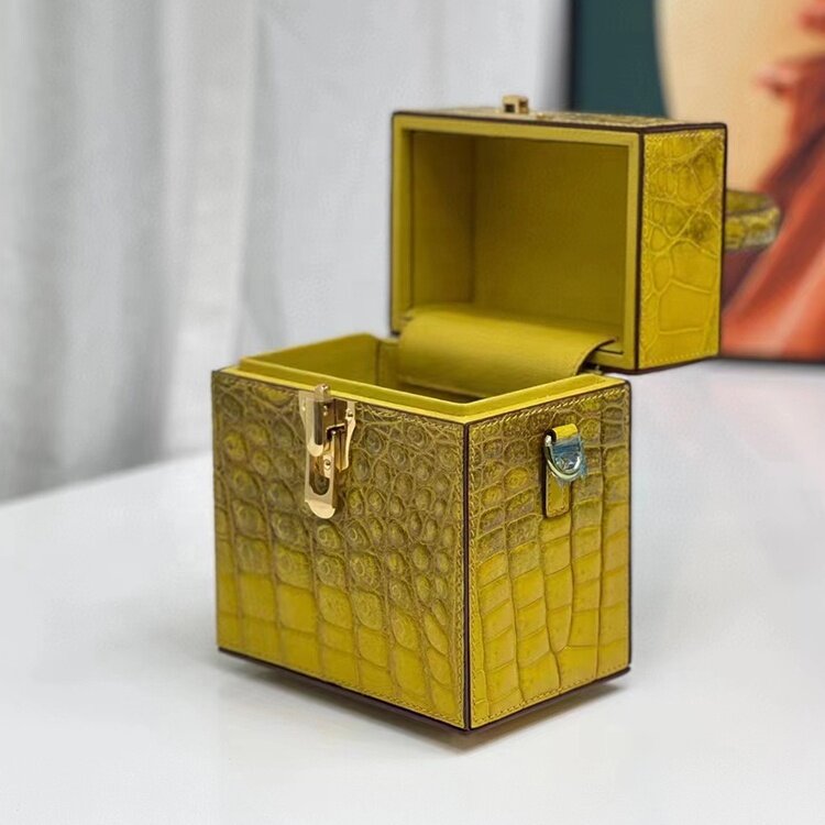 Borsa a forma di scatola in pelle di coccodrillo da donna di lusso esotico dal design elegante