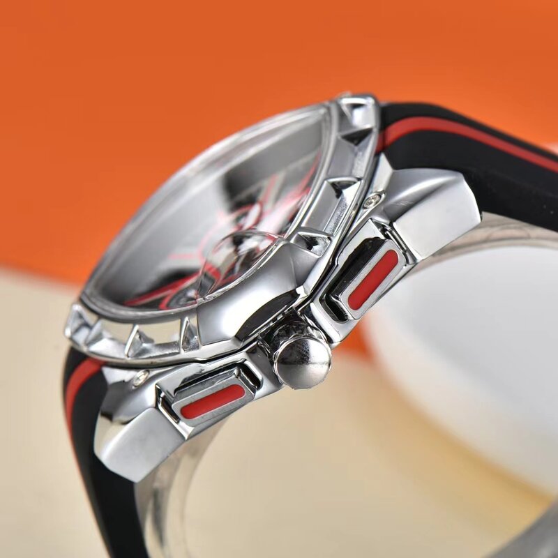 Relógio cronógrafo triangular masculino, design multifuncional, estilo de corrida, 2024