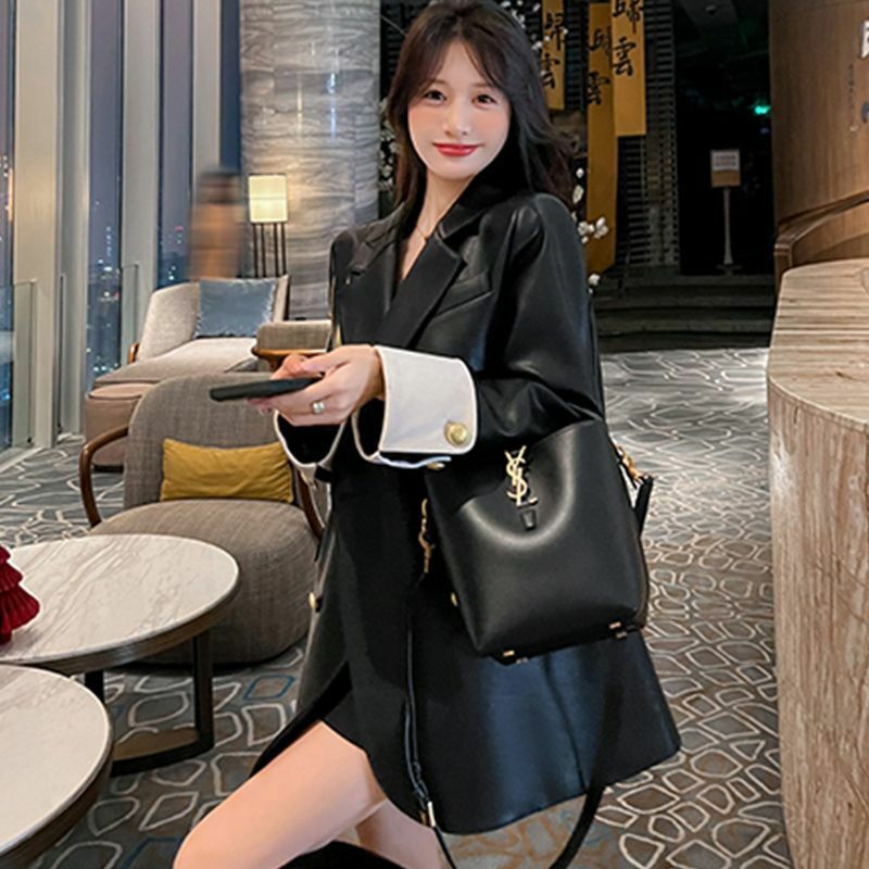 Jaqueta de couro PU feminina, blazer de terno preto, manga comprida, bolso trespassado, solta, chique coreano, tamanho grande, luxo