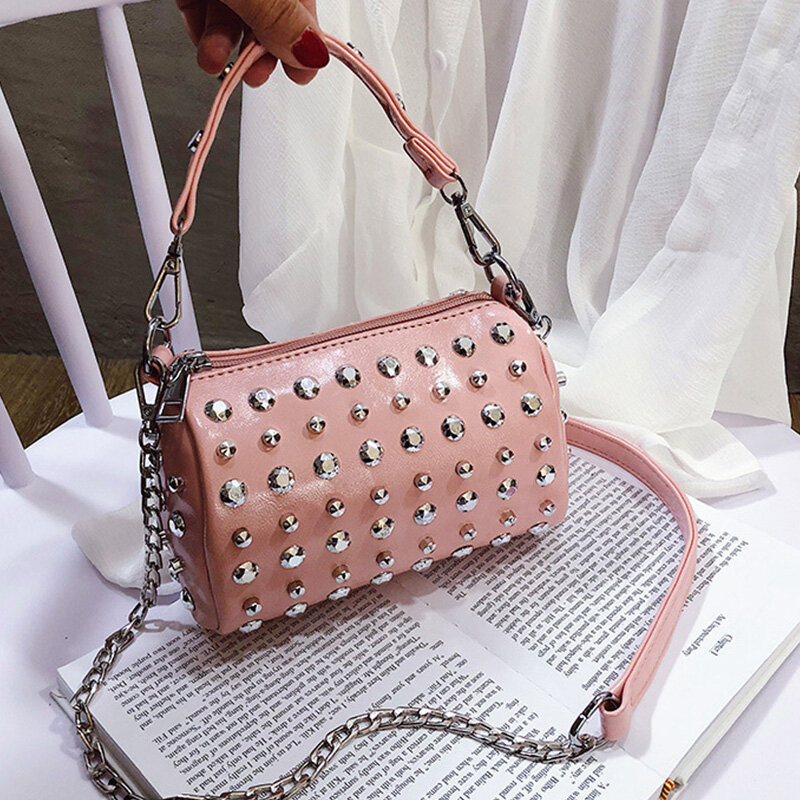 Nuove borse di moda Trend Line borsa a tracolla da donna Multi-rivetto borsa a tracolla selvaggia