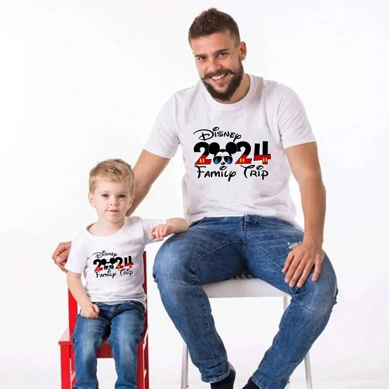 Disney 2024 Family Trip Matching Clothes Mickey Mouse Fashion Trend Father Mother and Kids t-shirt Summer o-collo Color Tops Tees