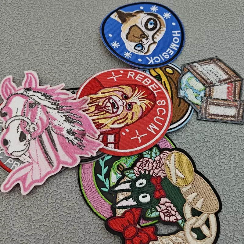 Kreisförmige Stickerei Patch DIY Freaks Prinzessin rosa Pferd Stoff Aufkleber Eisen auf Patches Kleidung Tasche Hut Abzeichen Stoff Zubehör