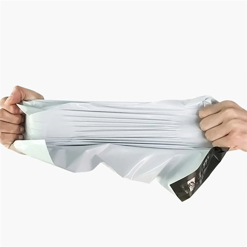 Bolsas de plástico autoadhesivas para mensajería, sobres de embalaje de polietileno, color blanco, 50 unidades