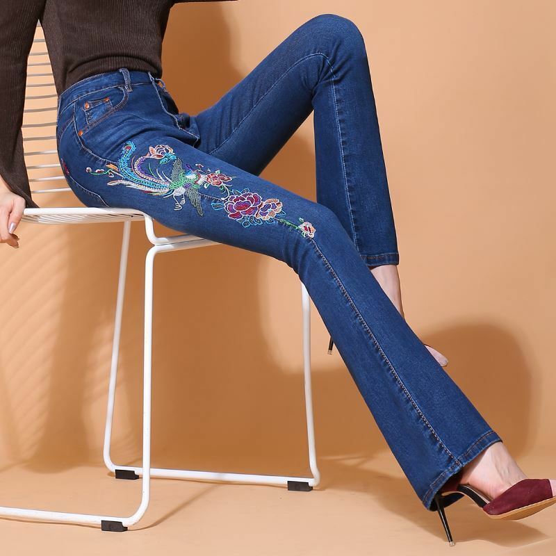 Vintage Ethnic Embroidery Flare Jeans Women Blue Wash Button Pocket Zipper Elastic High Waist Casual Versatile Straight Pants