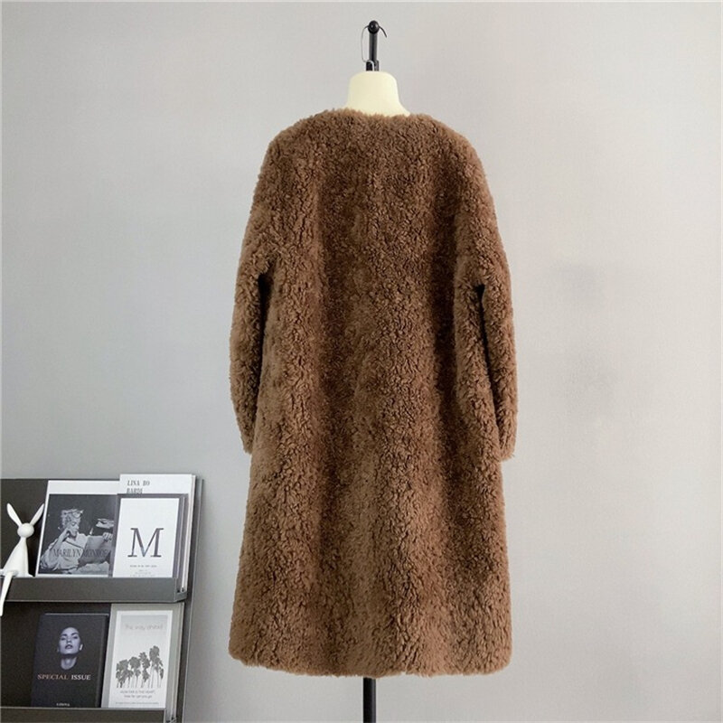 Jaket wol domba untuk wanita, mantel panjang Medium leher bulat bahan wol domba baru musim gugur dan musim dingin 2023, mantel PT455