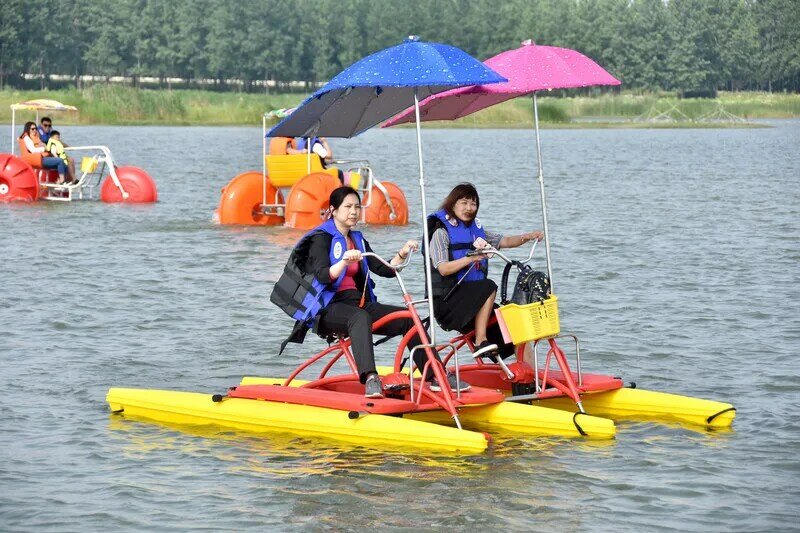 HaoTong New Yellow Banana Shape water Bicycle Water Auqa Bike Water Pedal Bikes in vendita