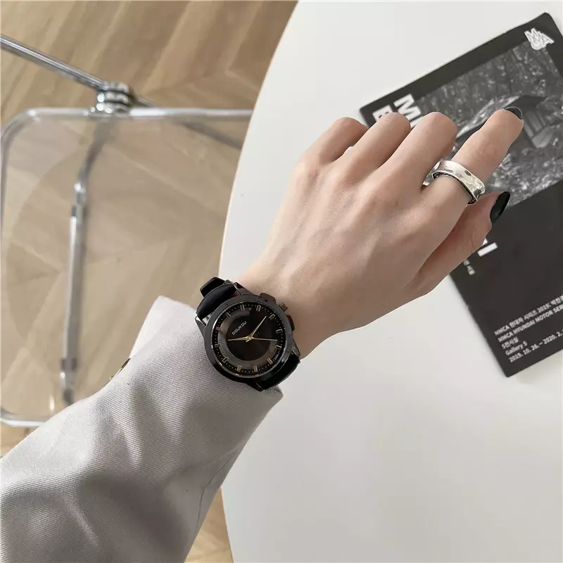 Relógio de quartzo não mecânico com recorte transparente masculino, tecnologia preta, personalidade criativa, masculino, estudante do ensino médio