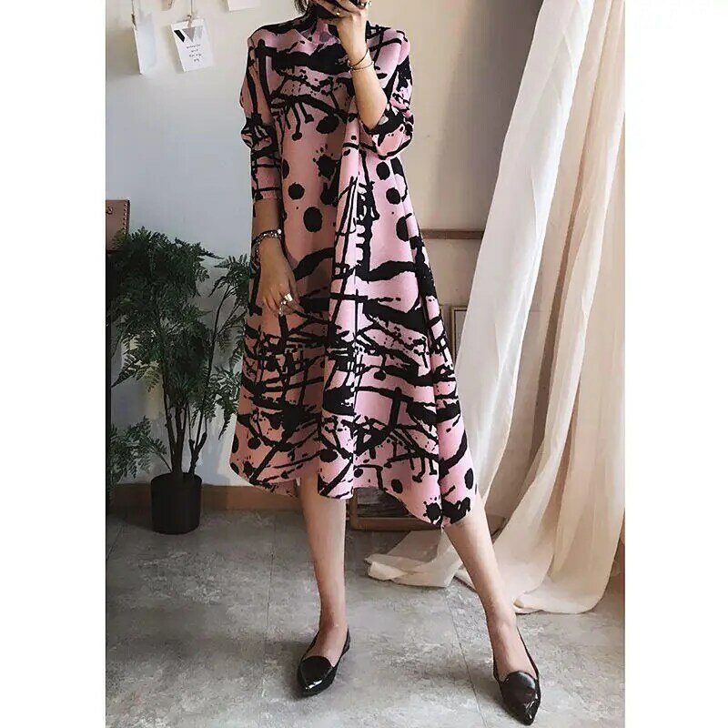 2023 spring and summer fashion high-neck age reduction base new temperament printing loose pleated dress