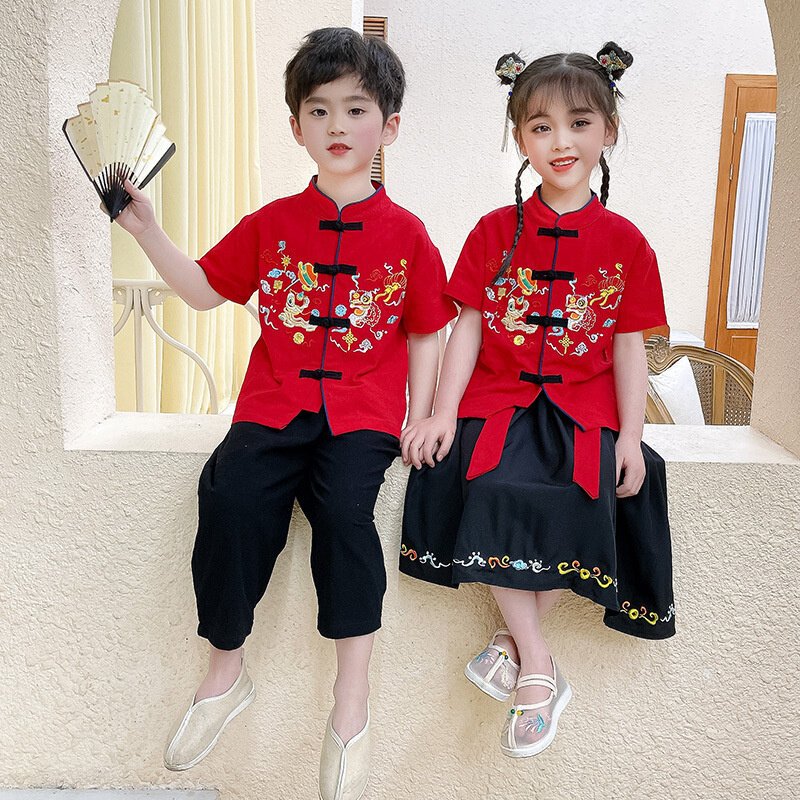 子供の伝統的な中国の衣装、中国のスタイルのレジャー1パフォーマンスコスチューム、男の子と女の子、学生のレタリング