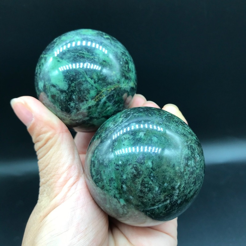 Gioielli tibetani naturali della maniglia magnetica della cinghia della palla di forma fisica della pallamano della pietra del re della medicina della giada tibetana