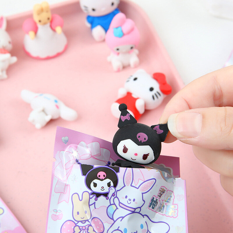 Sanrio-goma de borrar de dibujos animados, 16/32 piezas, Kawaii, papelería para estudiantes, Kuromi, Hello Kitty, 3d, herramientas de limpieza, regalos para niños de la escuela