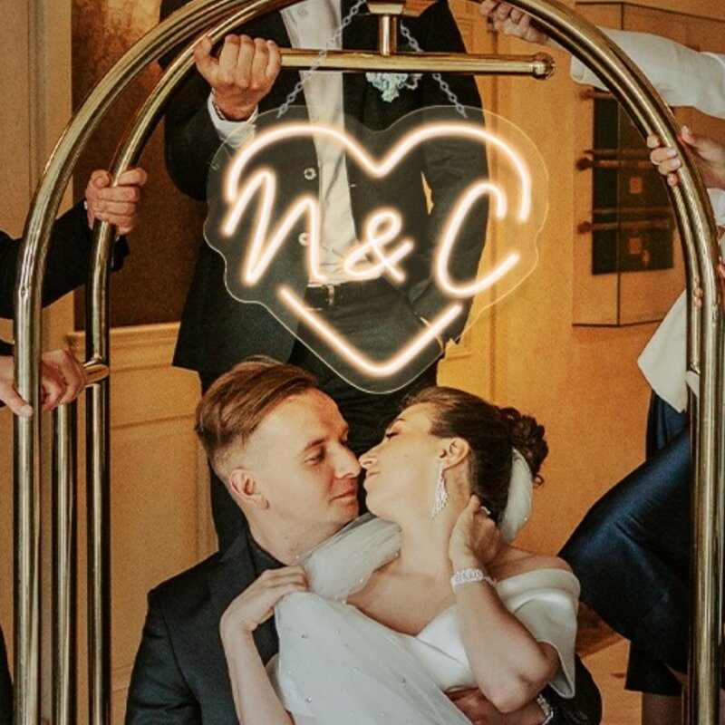 ไฟนีออน LED รูปหัวใจปากการูปหัวใจกำหนดชื่อตัวอักษรของตกแต่งงานแต่งงานปากการูปหัวใจของตกแต่งผนังบ้านห้องนอน