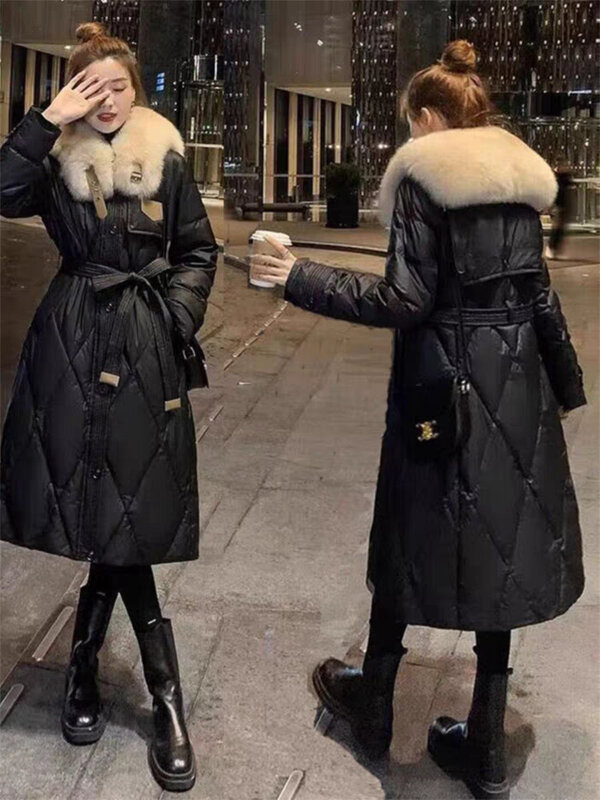 Piumino grande senza colletto per donna di media lunghezza inverno nuova giacca addensata alla moda ed elegante di vendita calda 2023