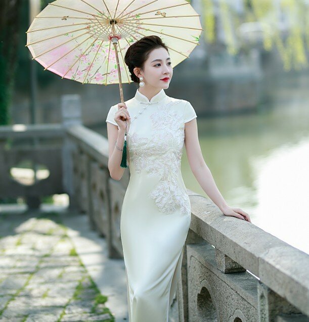 Vestido longo bordado de colarinho mandarim, Cheongsam chinês, elegante vestido de festa à noite, Sexy Split, Vestido Qipao, Plus Size, 5XL