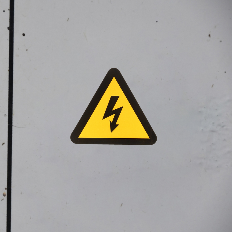 Tofficu-etiquetas amarillas de descarga eléctrica, vinilo de alto voltaje, desconexión de descarga eléctrica, antes