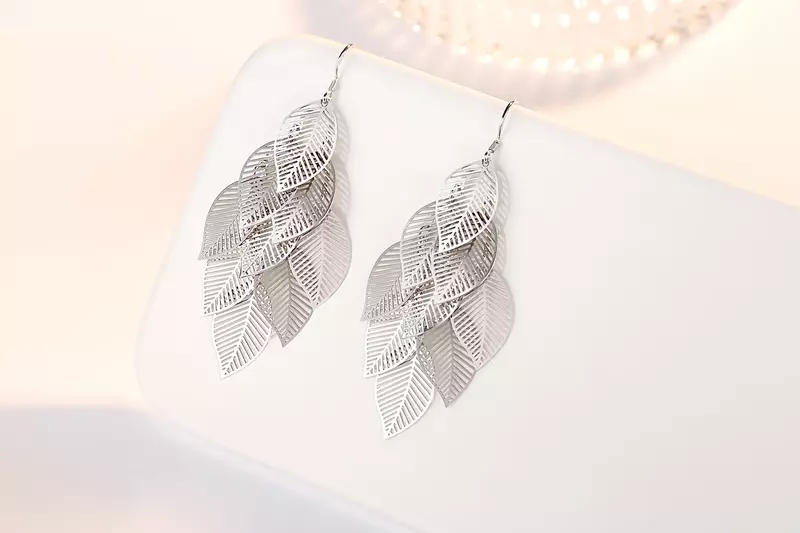 Fine Charm 925 SterlingSilver Jewelry High Quality Fashion Woman Earring Retro Hollow Maple Leaf Exaggerated Long Tassel