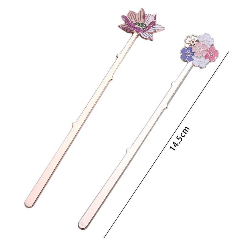 Etiqueta de página de Metal colorida Sakura Lotus Flower para estudiantes, asistente de lectura, soporte de libros, marcadores, suministros escolares
