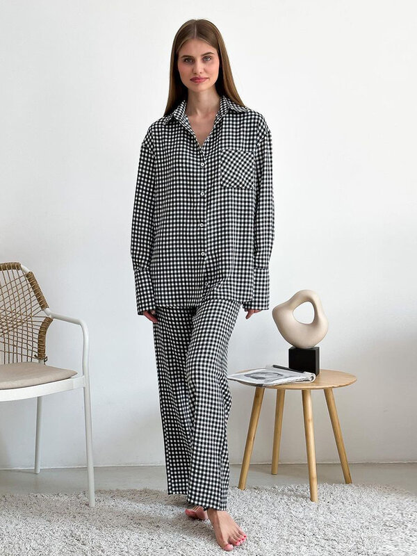 Marthaqiqi-Conjunto de pijamas xadrez feminino, camisolas com gola virada para baixo, pijamas de manga comprida, calças femininas, terno de pijama, moda, 2 peças
