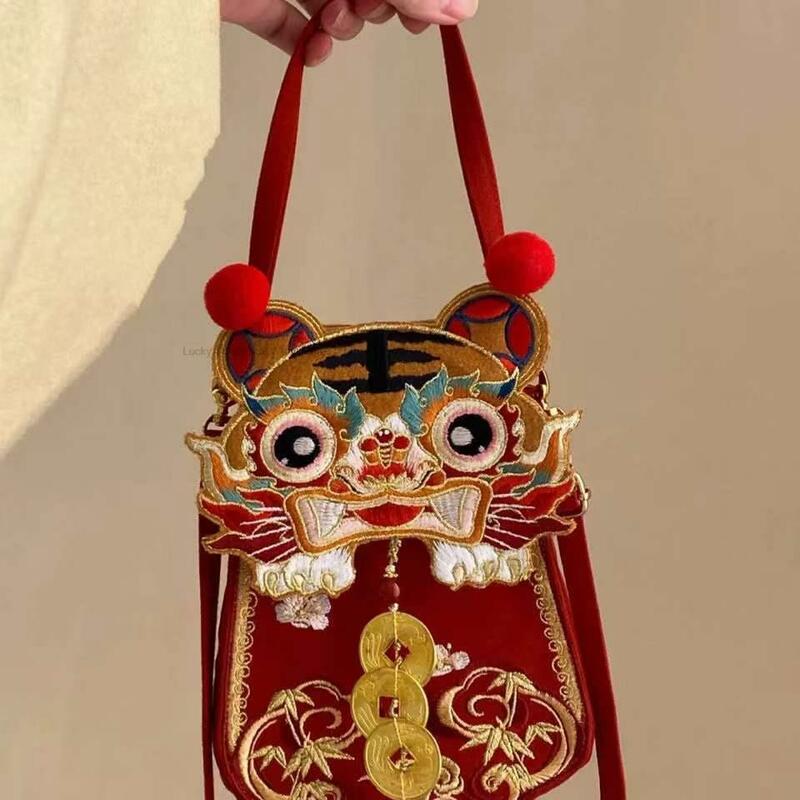 Chinesische traditionelle hanfu handtasche alte tasche chinesischer stil nee jahr stickerei tiger tasche dekor hanfu zubehör vintage tasche p1
