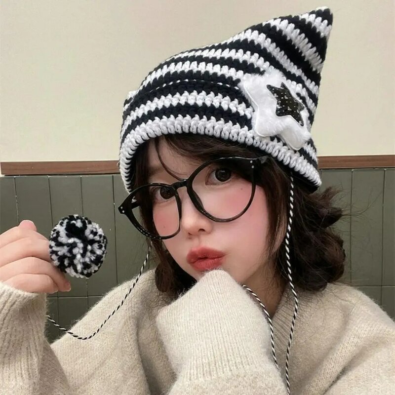 Projekt w paski czapka zimowa styl japoński ucho kota czapka typu Beanie kapelusz w paski z pluszowa zawieszka z piłką jesienną zimą