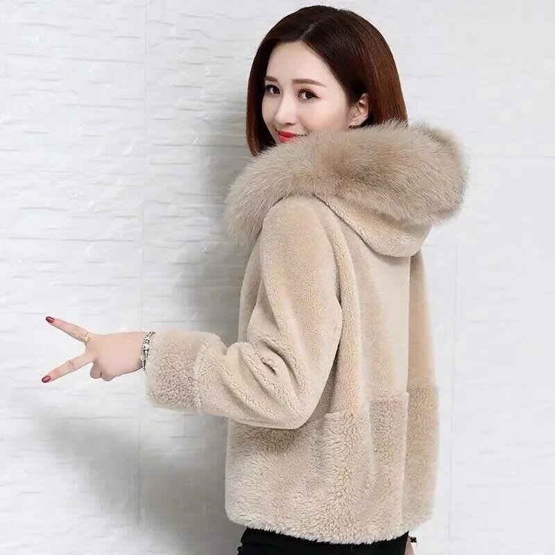Granular Velvet Fur Coat Women Imitation Sheep Fleece Hooded Coats New Winter Warm Overcoat Female Faux Fox Collar Fur Outcoat