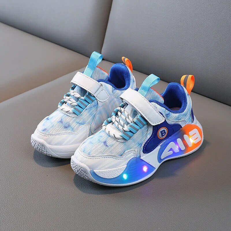 Sepatu kasual anak laki-laki dan perempuan, sepatu olahraga modis bersirkulasi dengan lampu LED, sepatu kets anak laki-laki dan perempuan