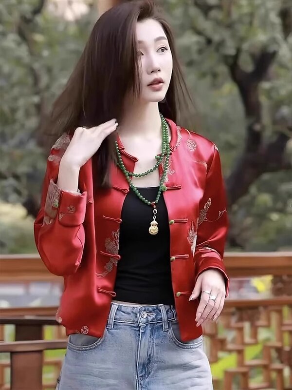 Neue bestickte Kurz druck jacke im chinesischen Stil für Damen im Frühjahr Tang-Dynastie mit rundem Hals und rotem Knopf