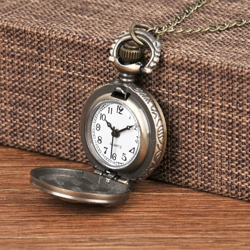 Reloj de bolsillo con insignias de la URSS para hombre y mujer, cadena con colgante de bronce, con martillo de Hoz, emblema de moda, regalo