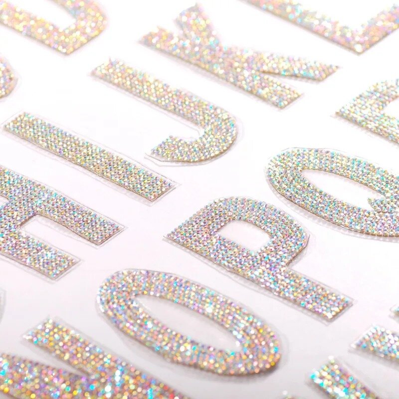 Aksesori tas tempelan pakaian stiker kain perekat besi pada tambalan alfabet huruf berlian DIY tambalan bordir berlian imitasi