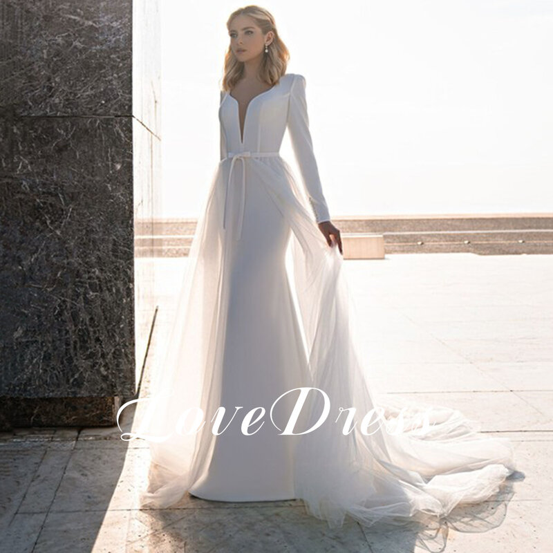 Love dress einfaches Brautkleid mit V-Ausschnitt und abnehmbarem Zug Langarm knopf moderne Meerjungfrau Brautkleid rücken freie Robe de Mariée