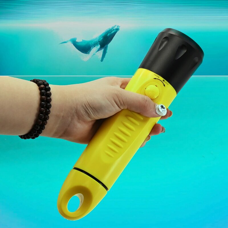 Diving Flashlight,Professional Dive Light,1800 Lumens IPX-8 Waterproof Flashlight,100m Underwater Flashlight,5500K White Light