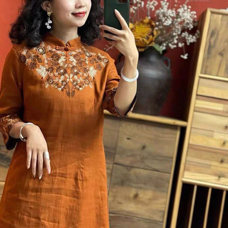 Summer New Cotton and Linen Women's Stand Collar Pan Button Embroidery Elegant Vintage Slim Chinese Style Half Sleeve Dress