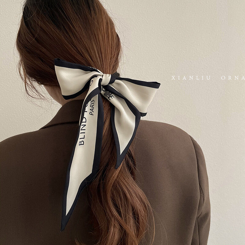 2023 neue Luxus Marke Schal Tarot Frauen Schal Tasche Haar Dünne Silk Schals Design Foulard Halstuch Stirnband Für Damen