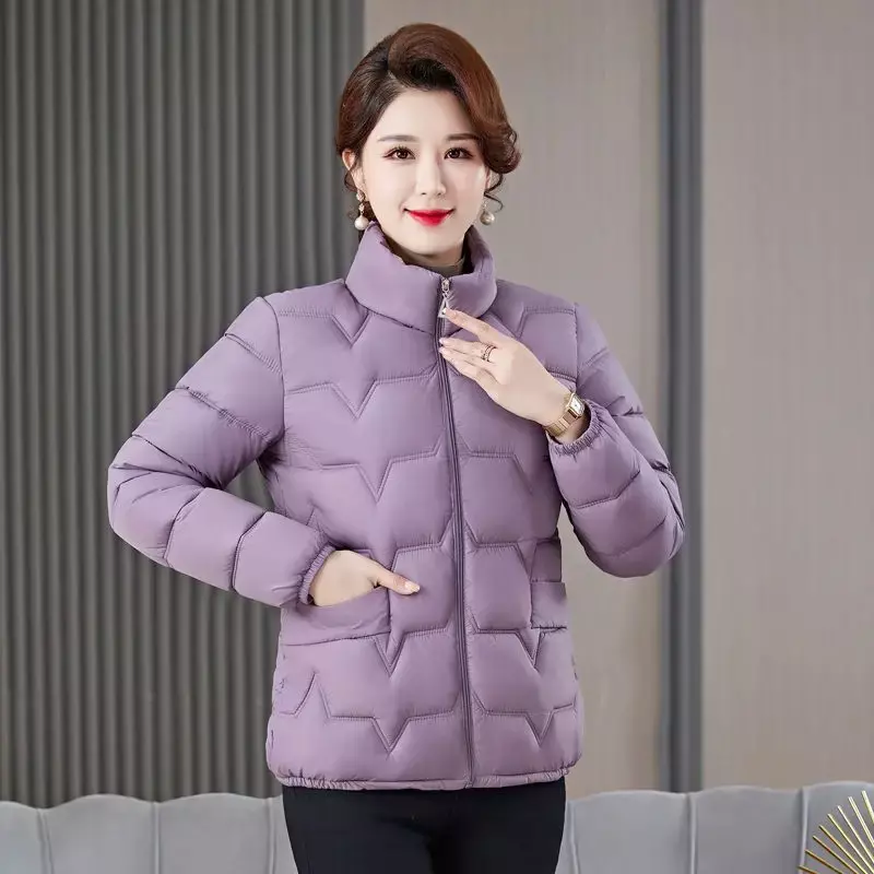 Lightweight Hooded Down Parka for Women Cotton Jacket Short Coat Warm Outerwear Mother's Autumn and Winter Fashion 2023 New