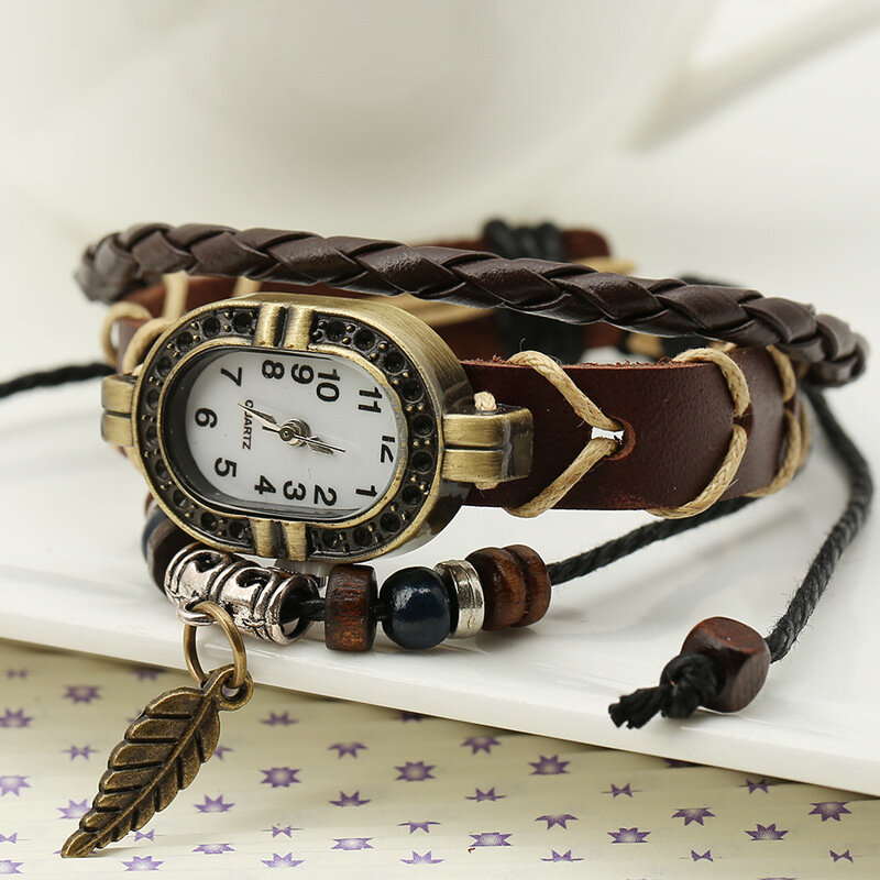 女性のためのレトロな革のクォーツ時計,手作りの多層ブレスレット,調節可能な長さ,カップルのための2022バングル