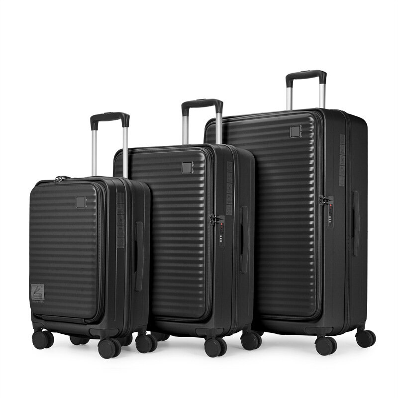 ВИП-чемодан на колесиках с индивидуальным оформлением